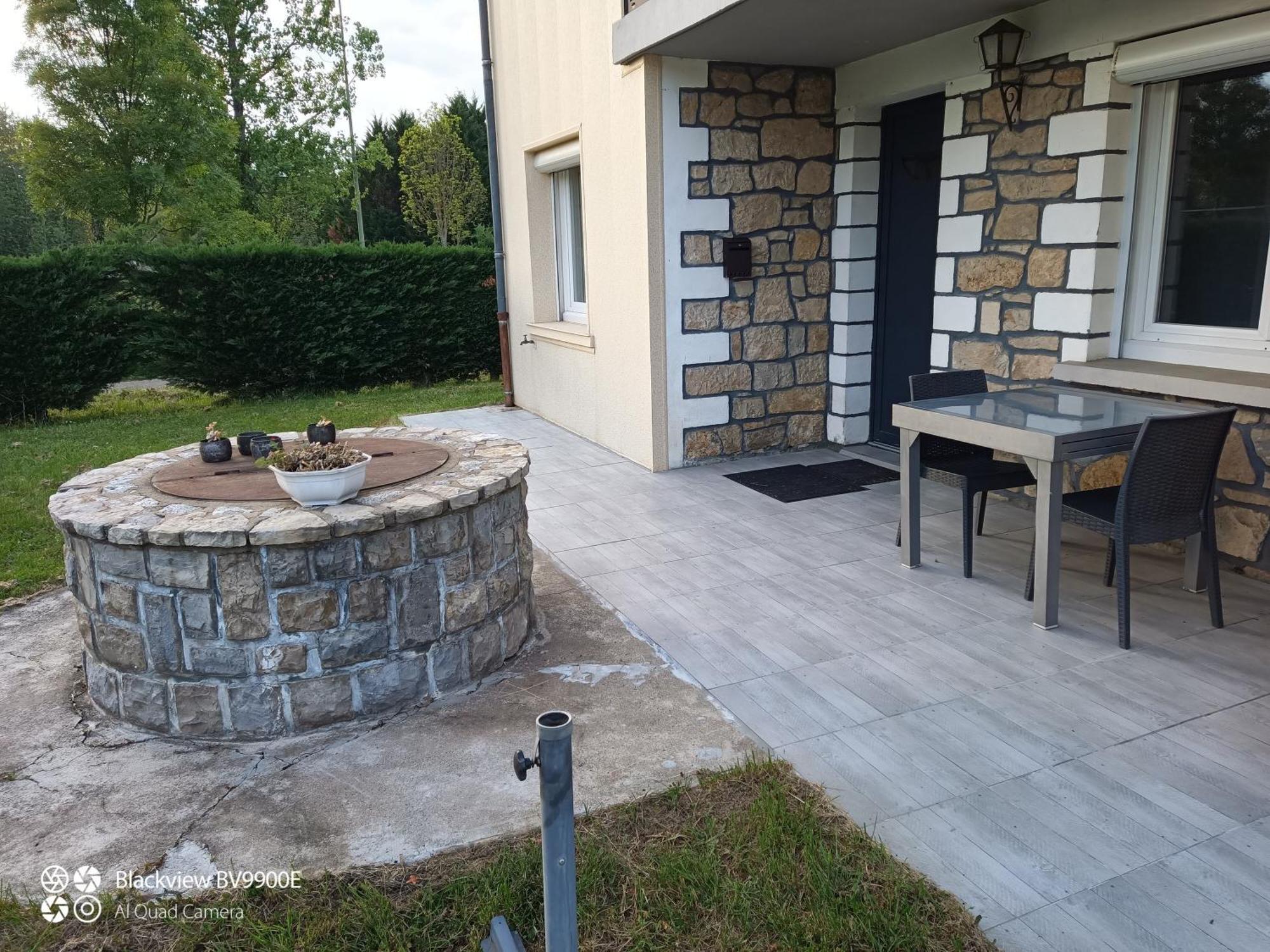 La Clematite D'Olt Apartment Saint-Côme-dʼOlt Exterior foto